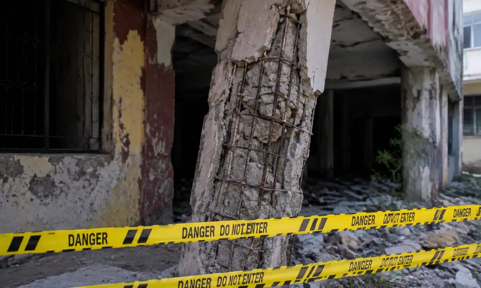 Unsafe Building
